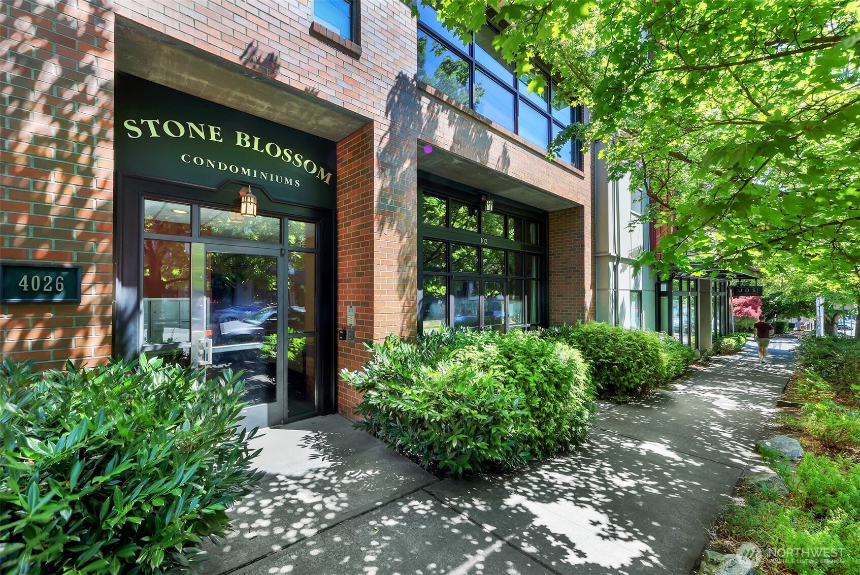 4026 Stone Way N Unit: 501