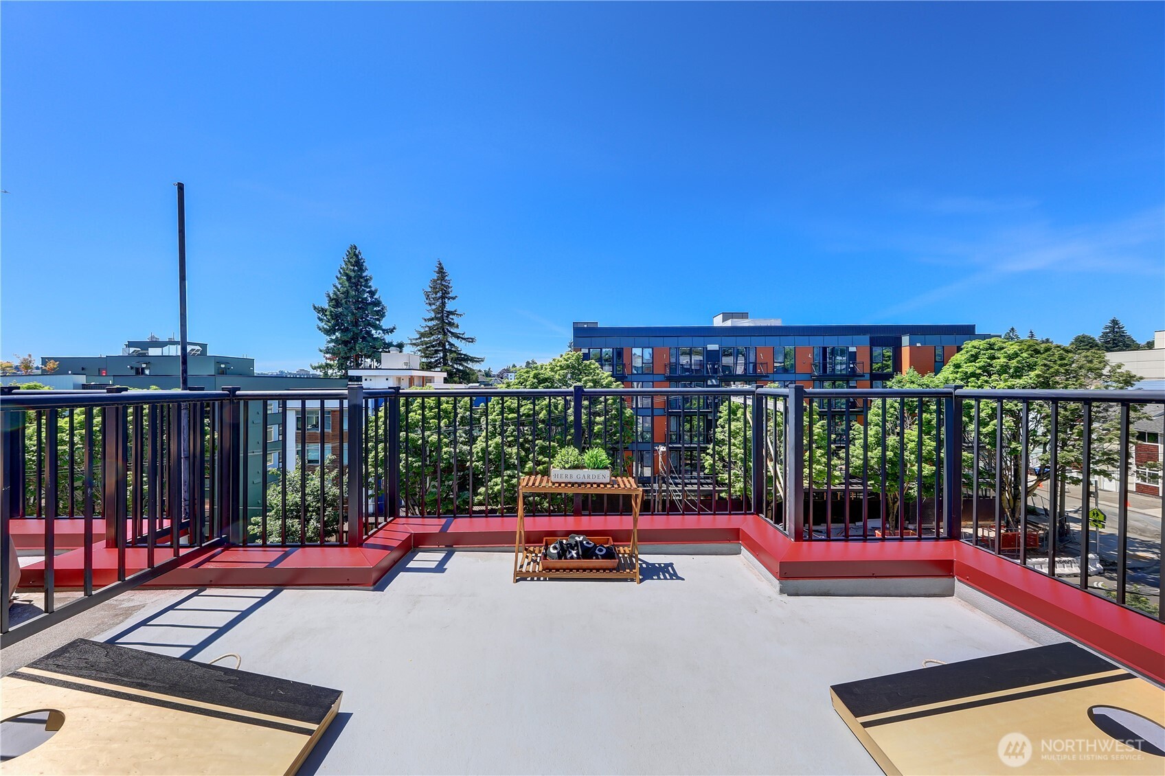 4026 Stone Way N Unit: 501