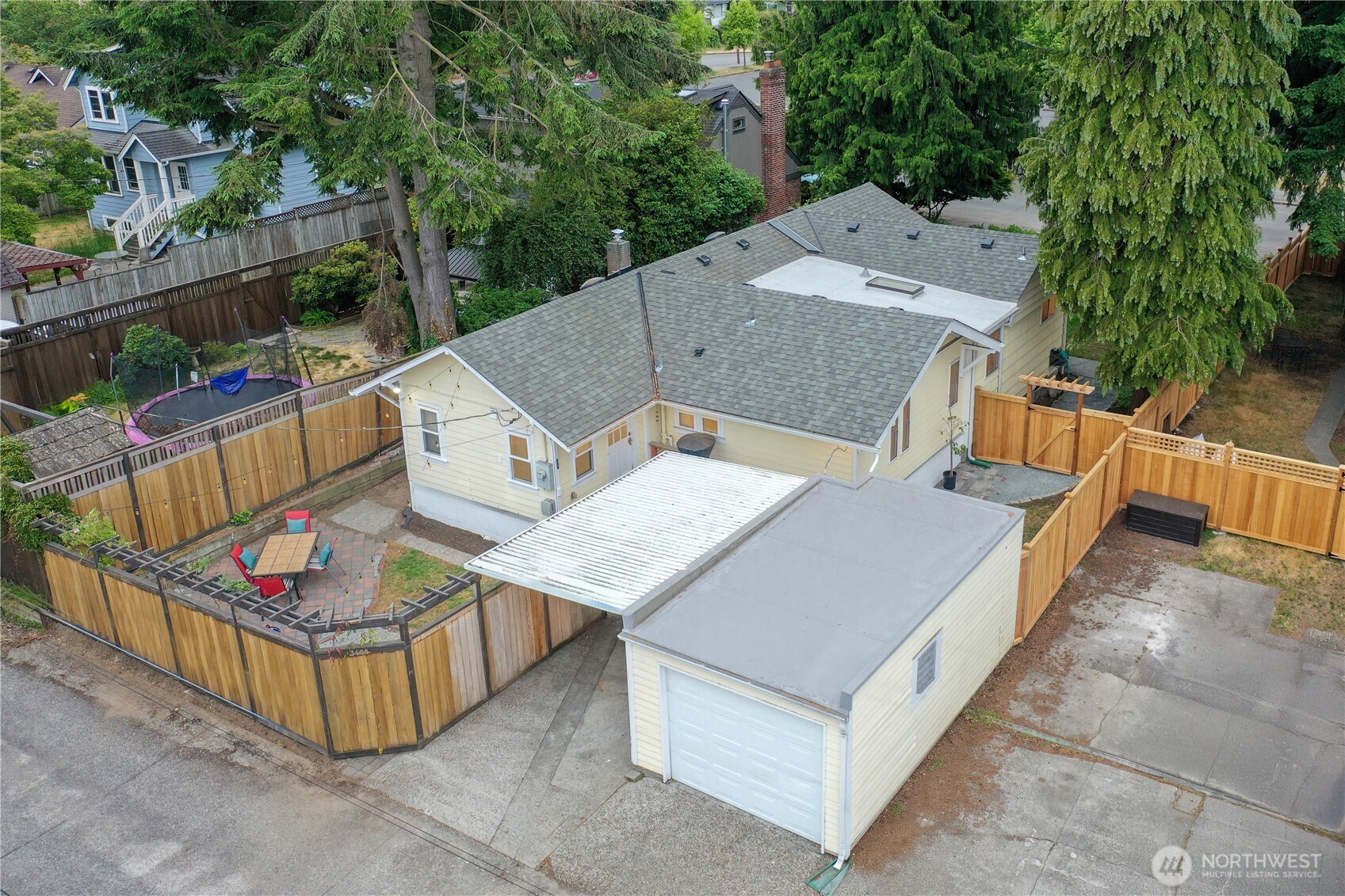 3444 45th Avenue SW