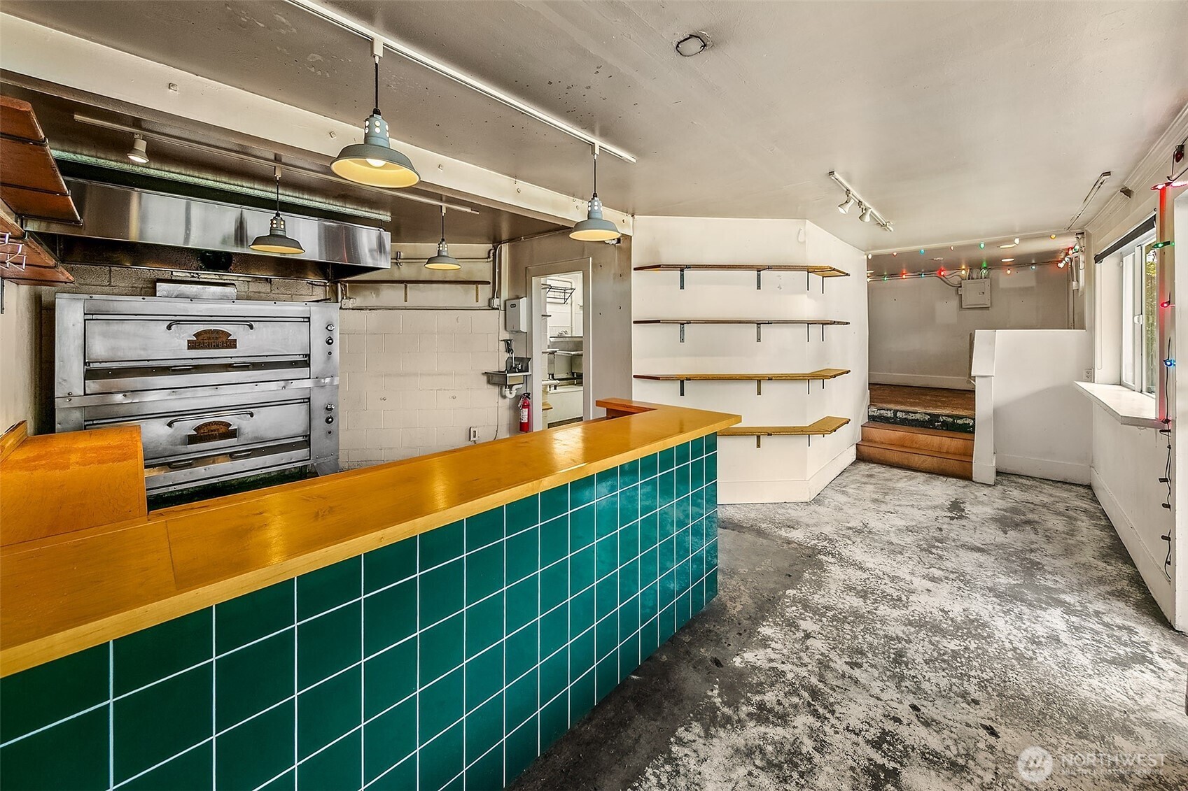 1201 E Denny Way