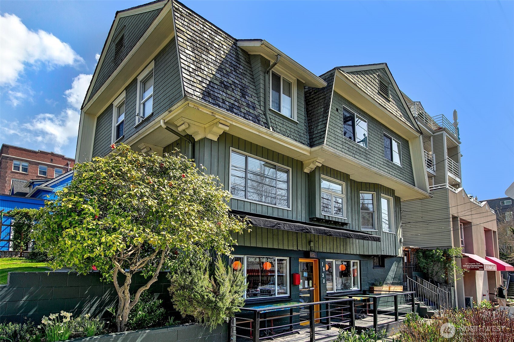1201 E Denny Way