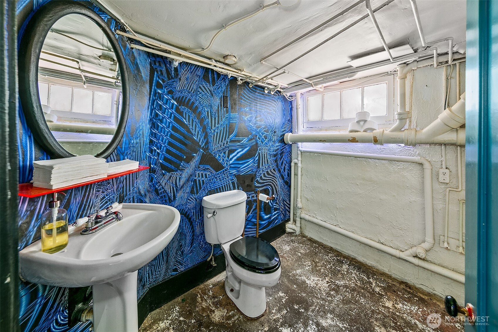 1201 E Denny Way