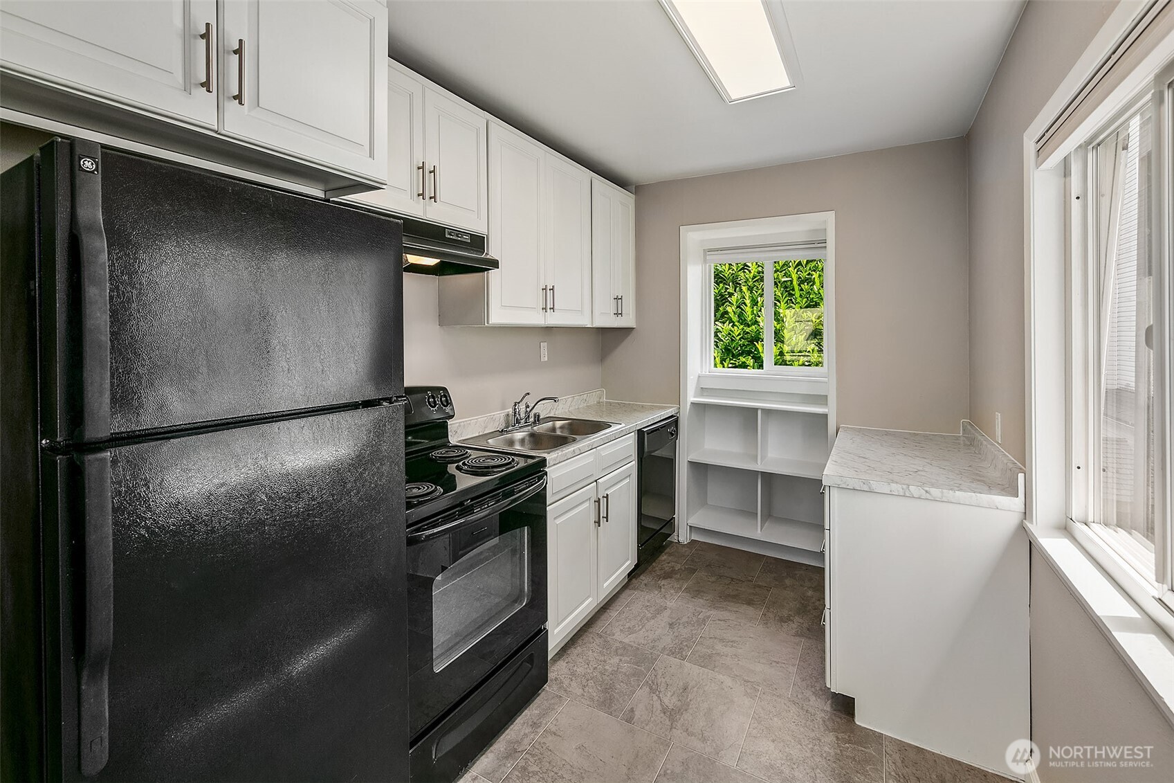 1201 E Denny Way