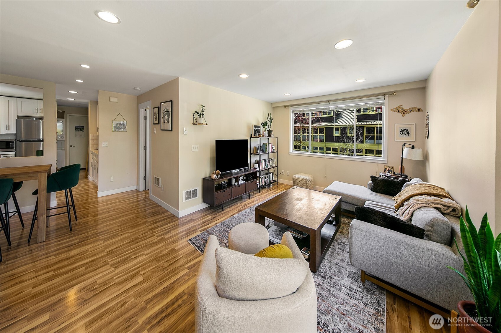 1201 E Denny Way