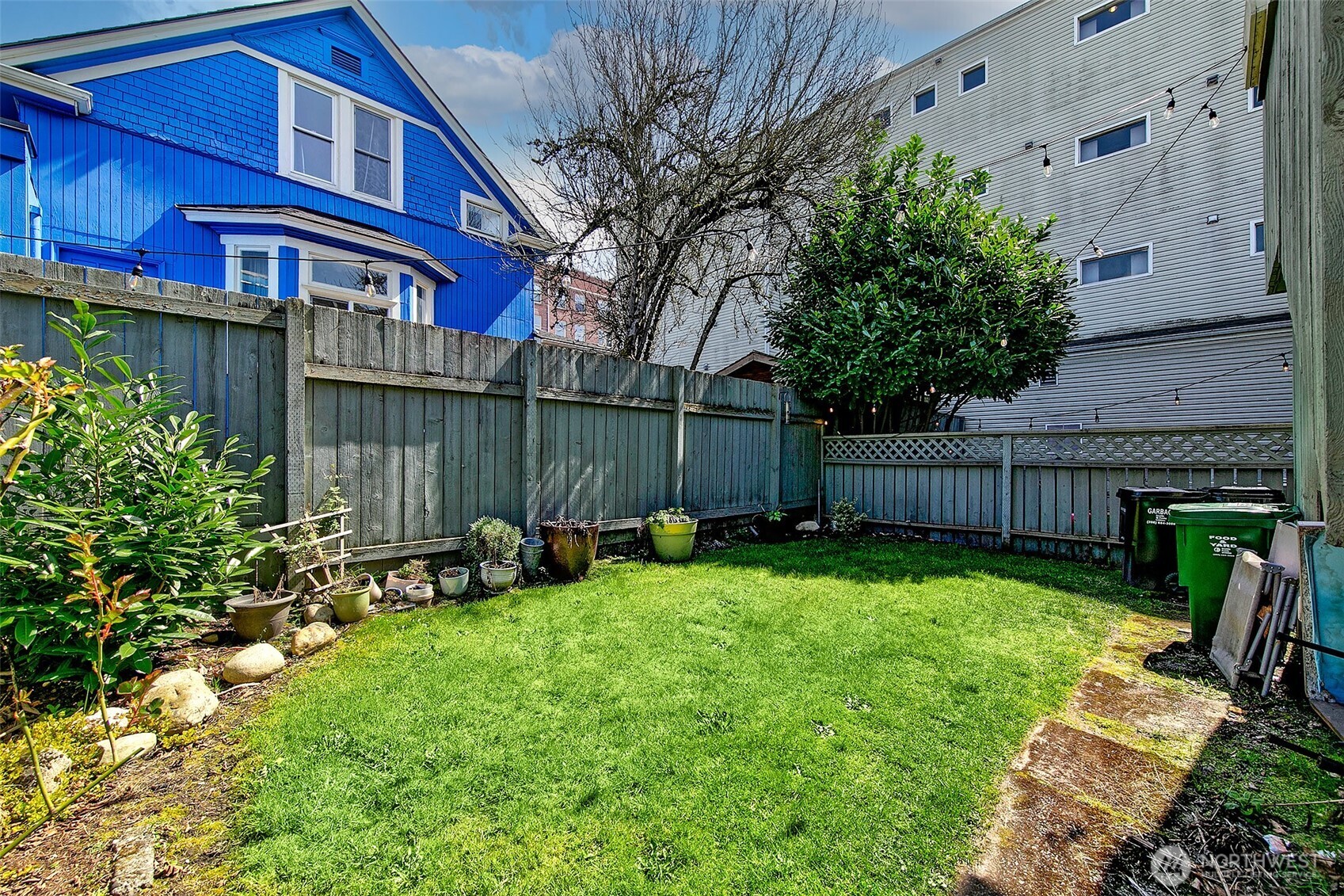 1201 E Denny Way