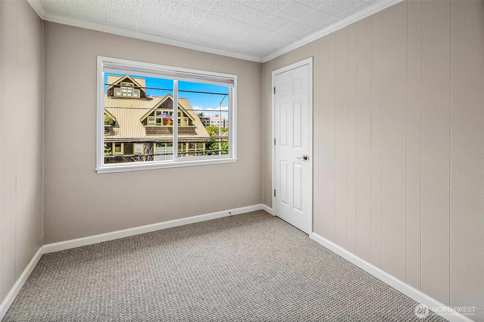 1201 E Denny Way