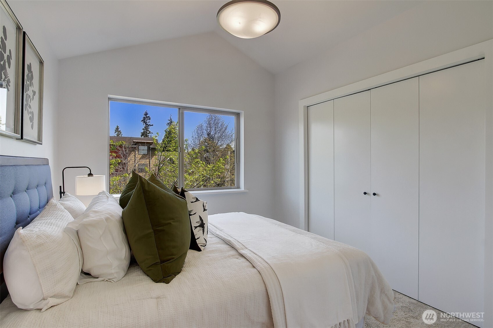 5929 California Avenue SW Unit: B