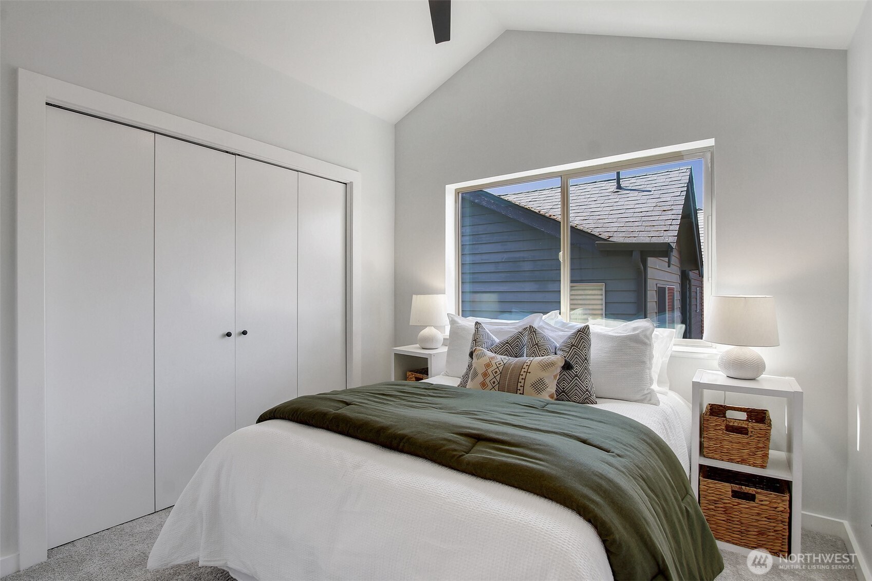 5929 California Avenue SW Unit: B