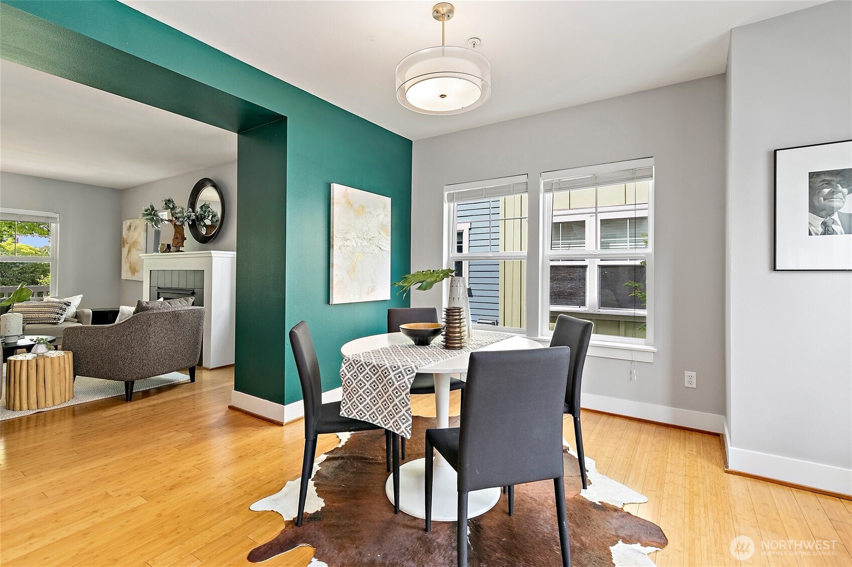 3253 SW Raymond Street