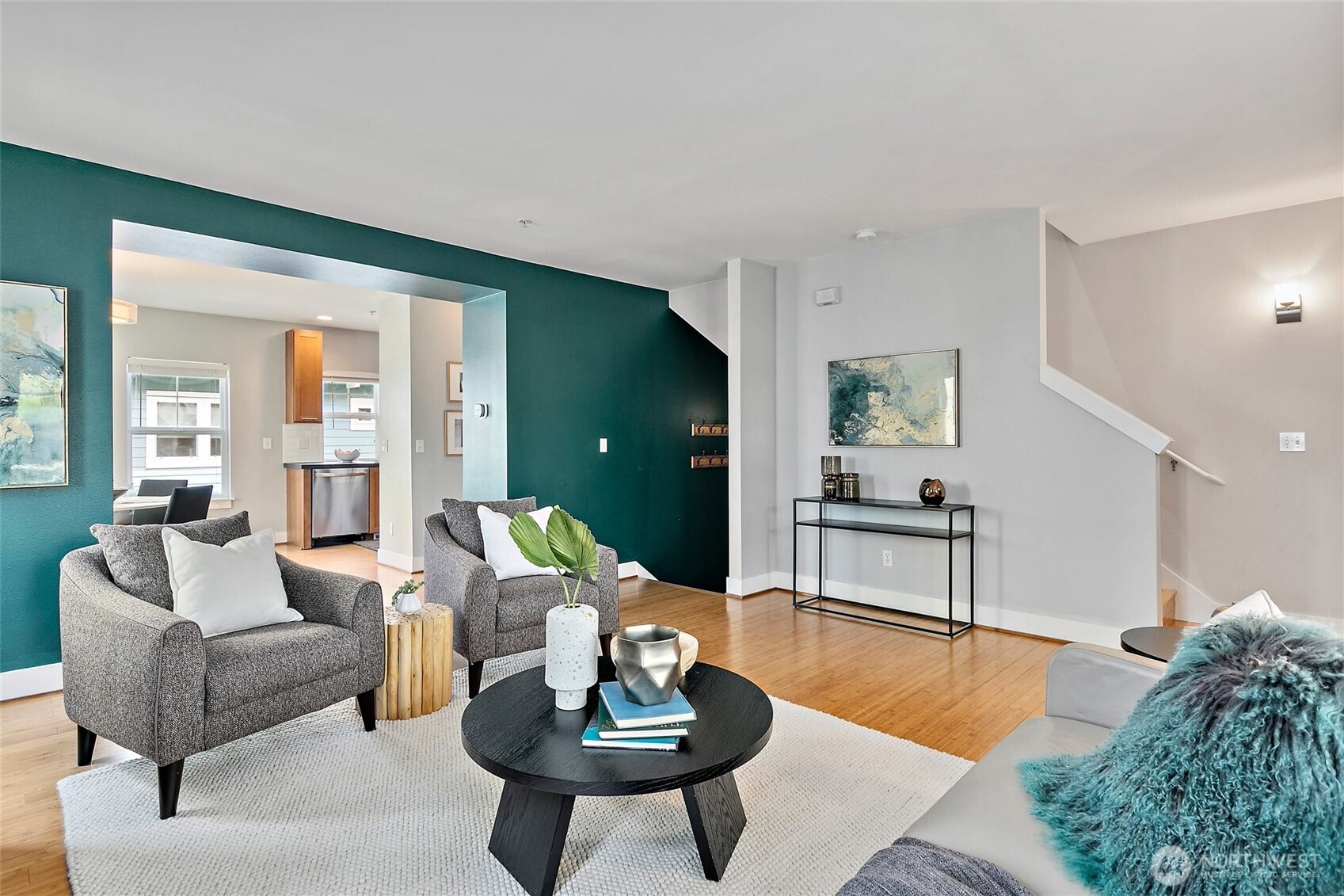 3253 SW Raymond Street