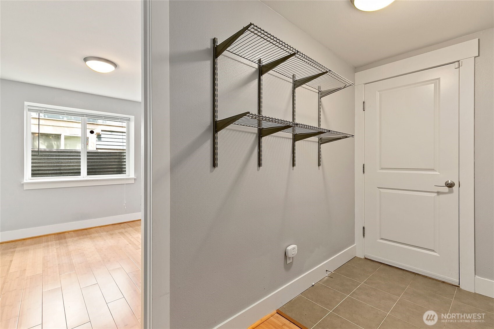 3253 SW Raymond Street