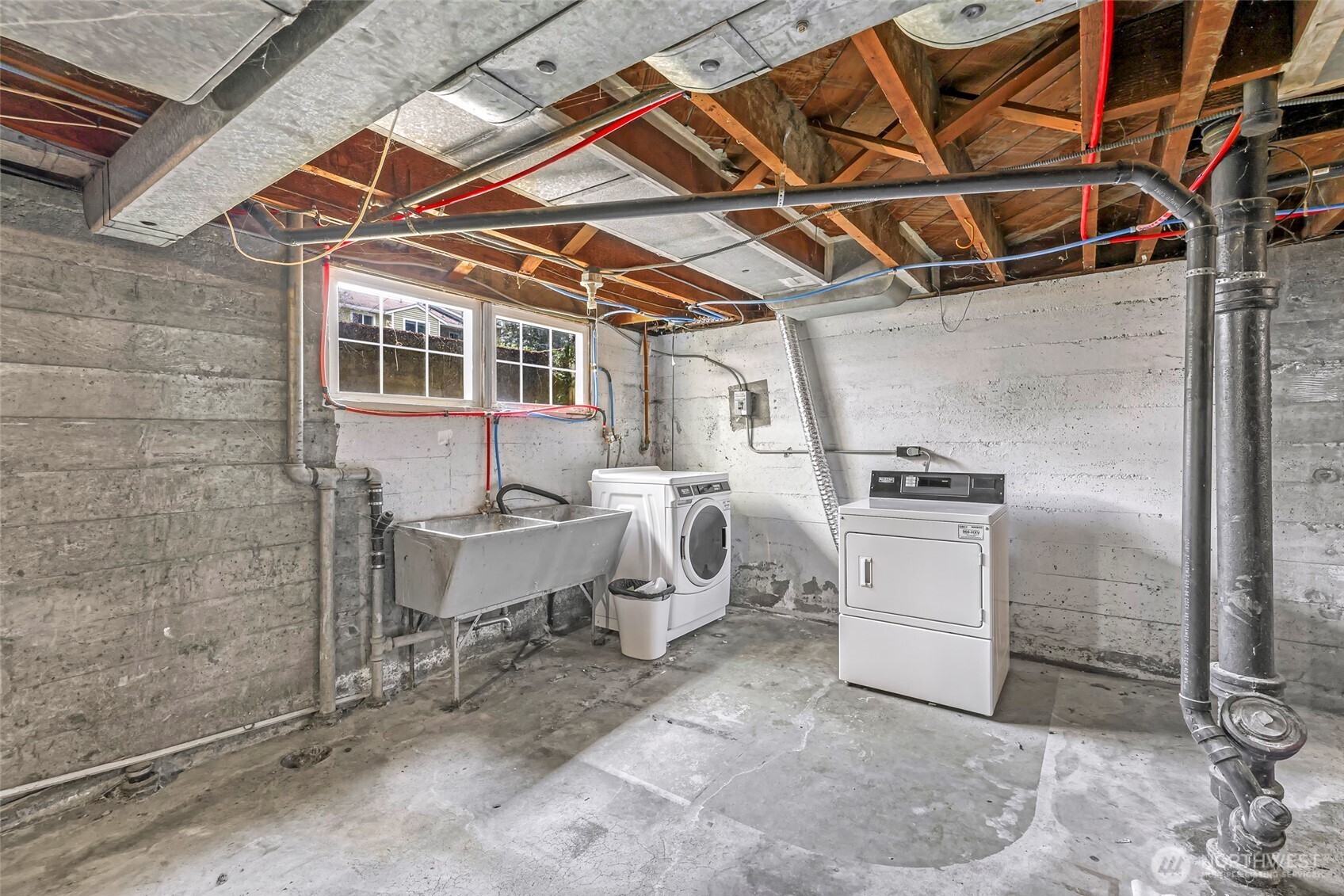 403 W Dravus Street