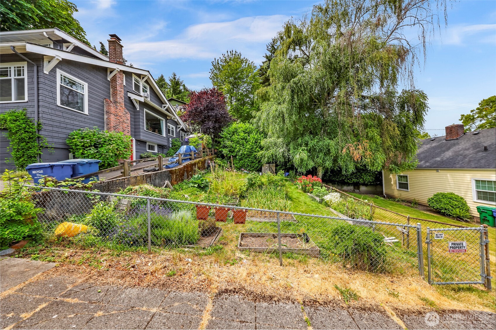 403 W Dravus Street