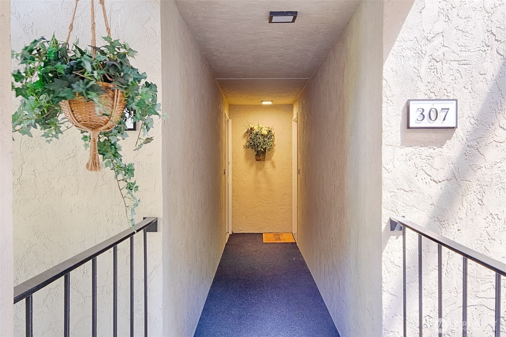 3100 W Commodore Way Unit: 307
