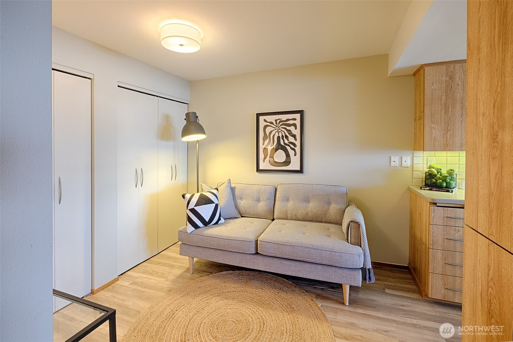 3100 W Commodore Way Unit: 307