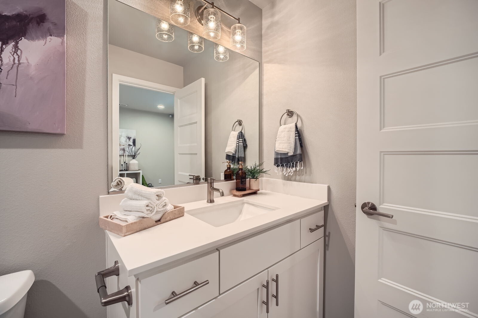 9738 Lindsay Place S