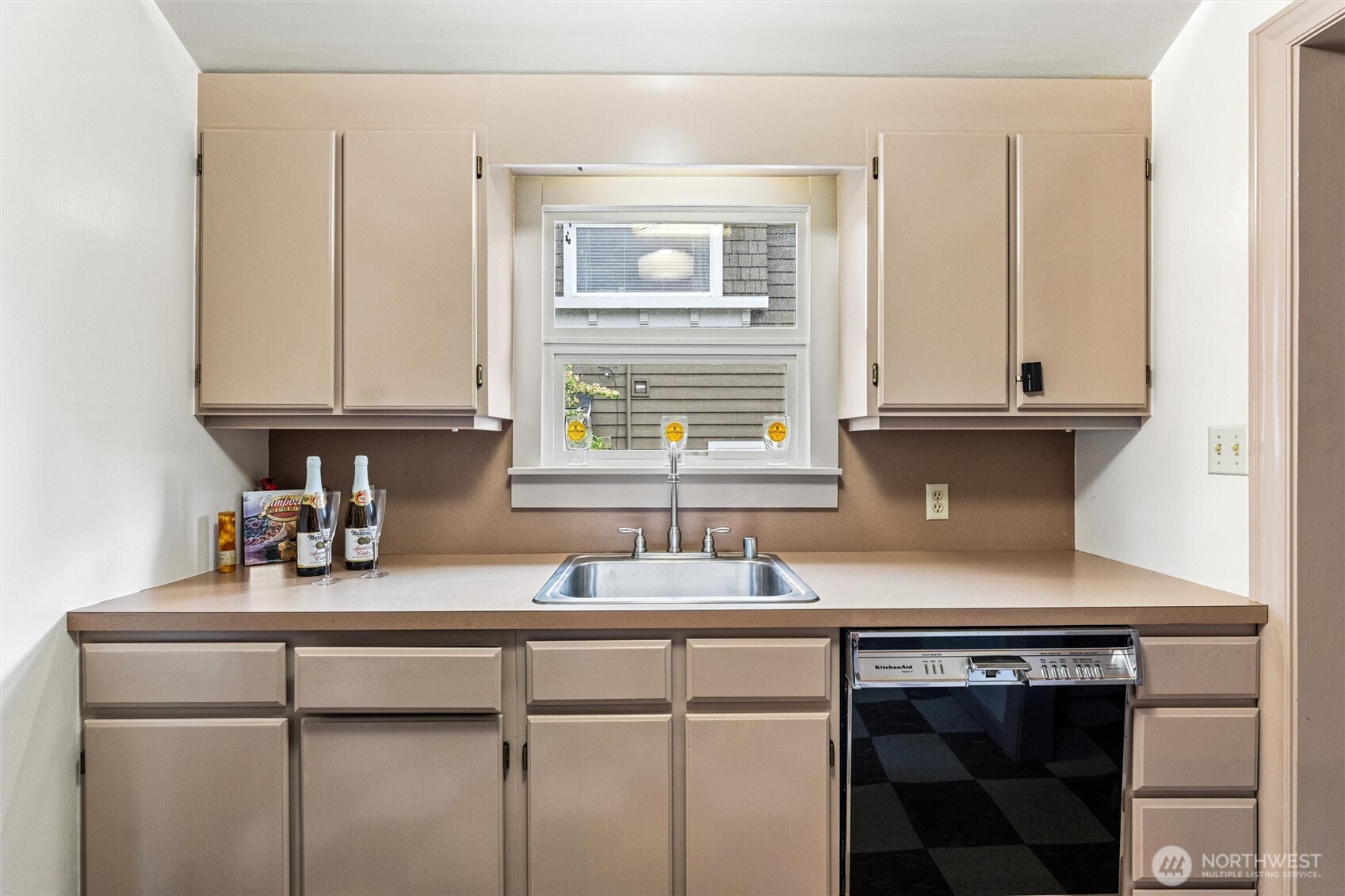 1327 N 79th Street