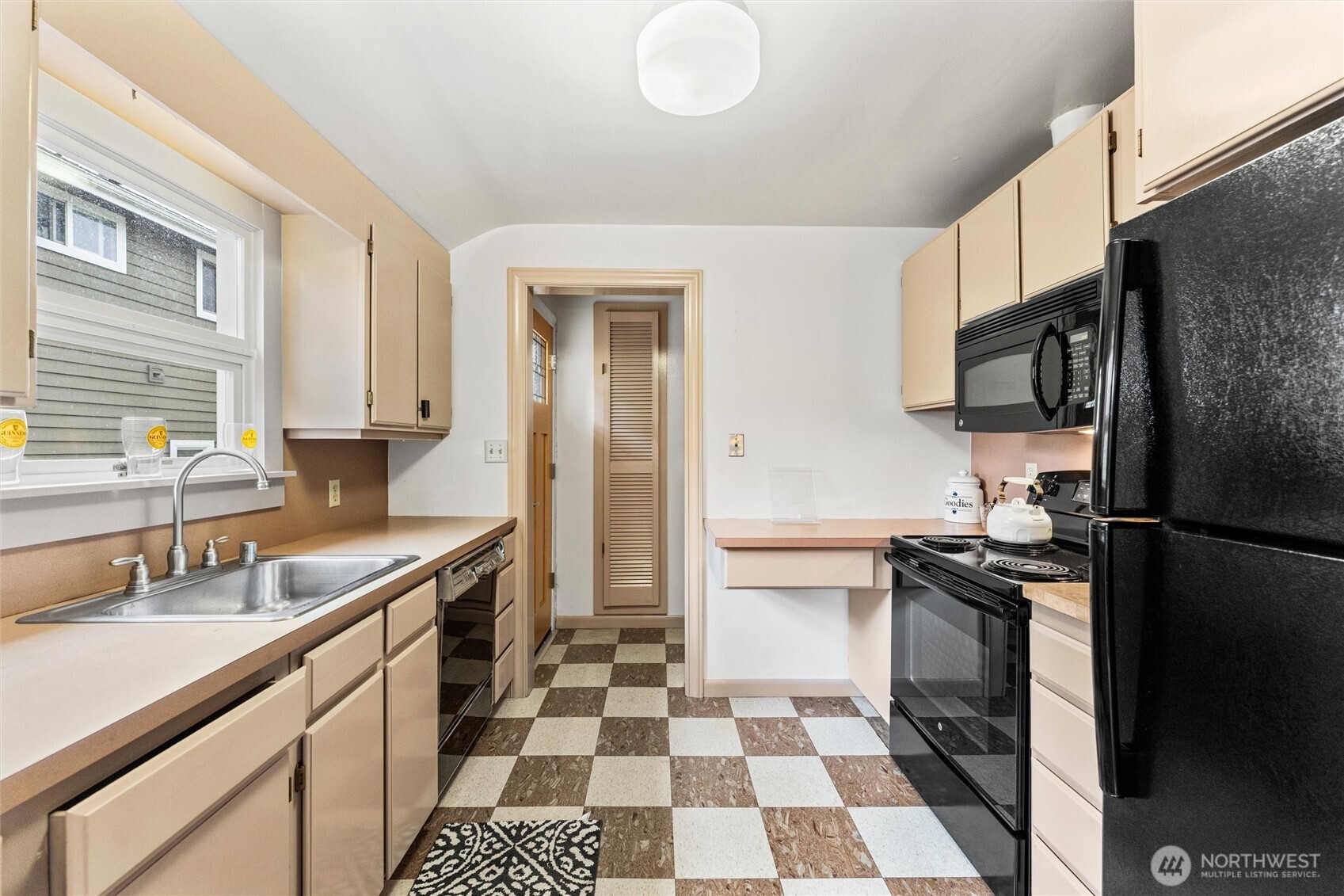 1327 N 79th Street