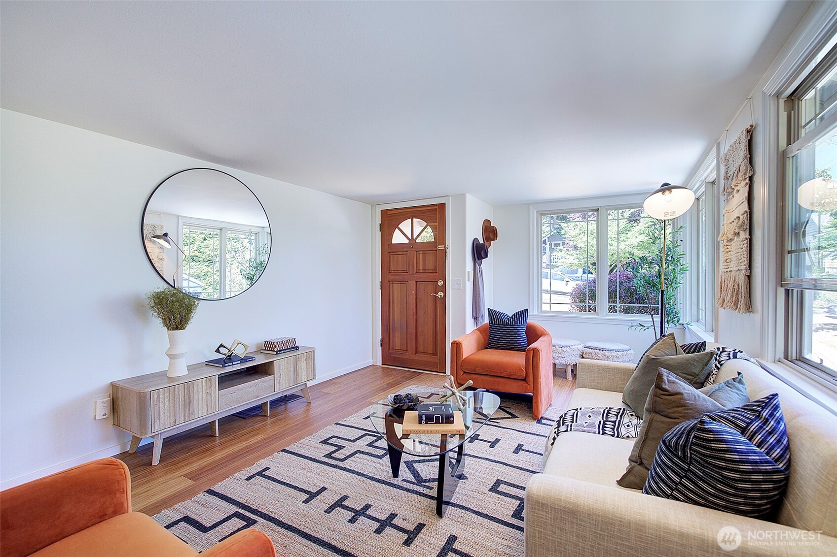 747 N 89th
