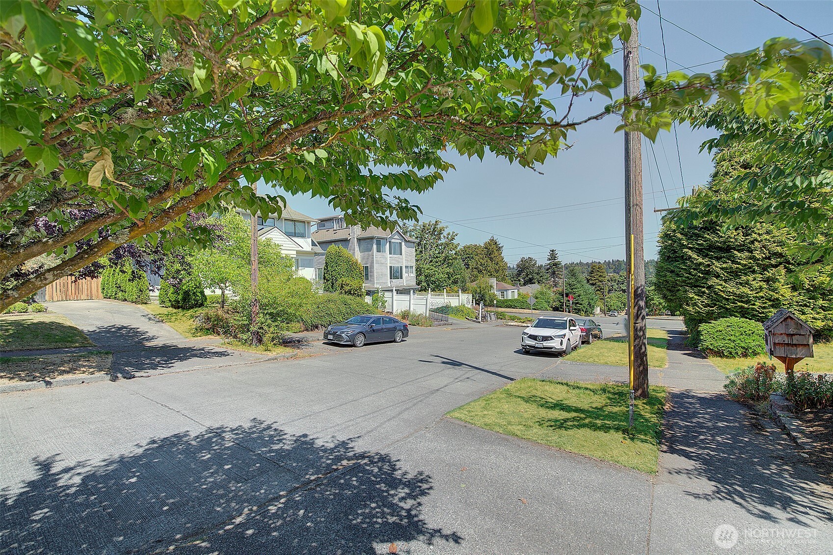 747 N 89th