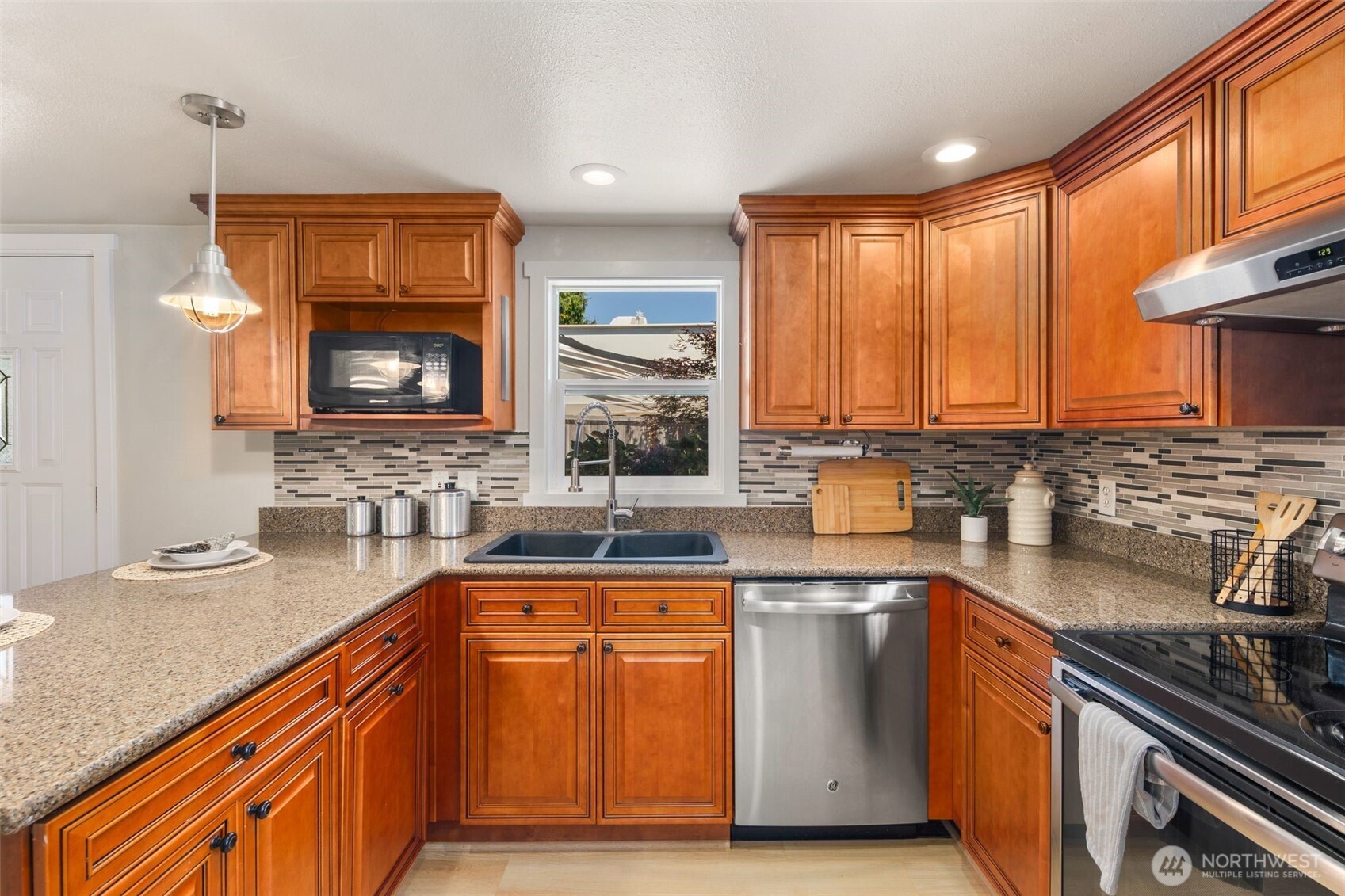 11432 11th Avenue SW