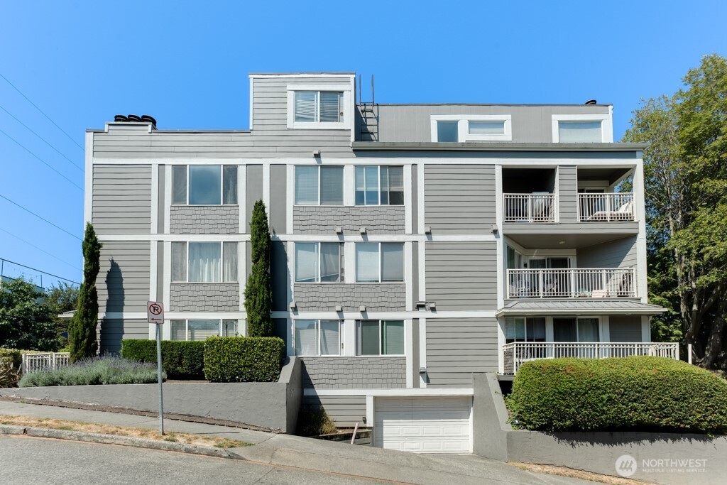 1200 6th Avenue N Unit: 6