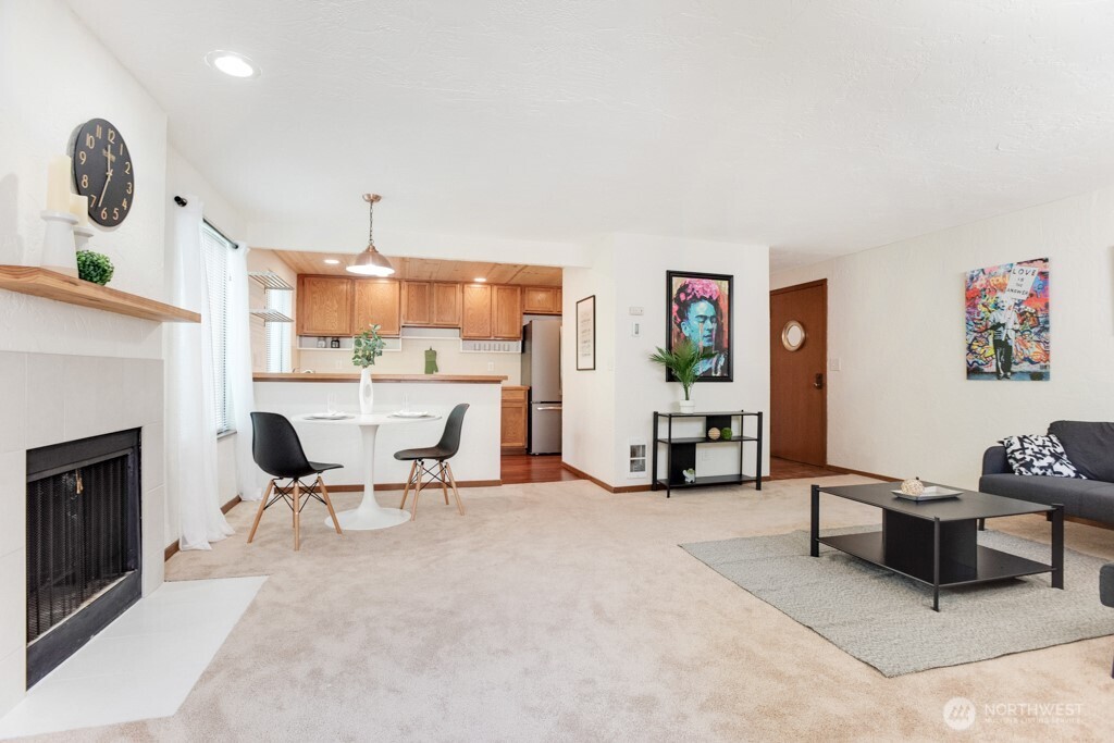 1200 6th Avenue N Unit: 6