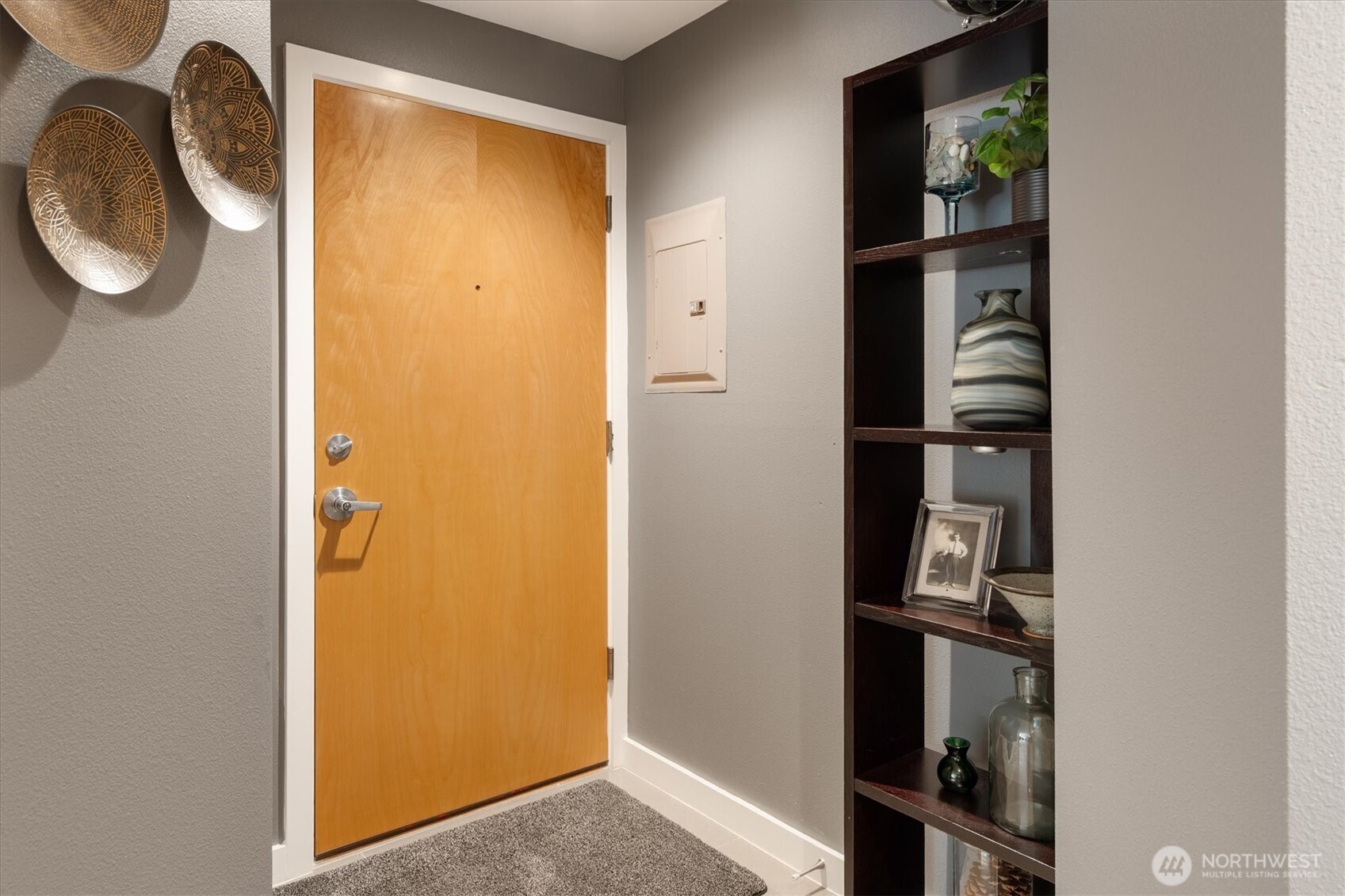 225 NE 65th Street Unit: 302