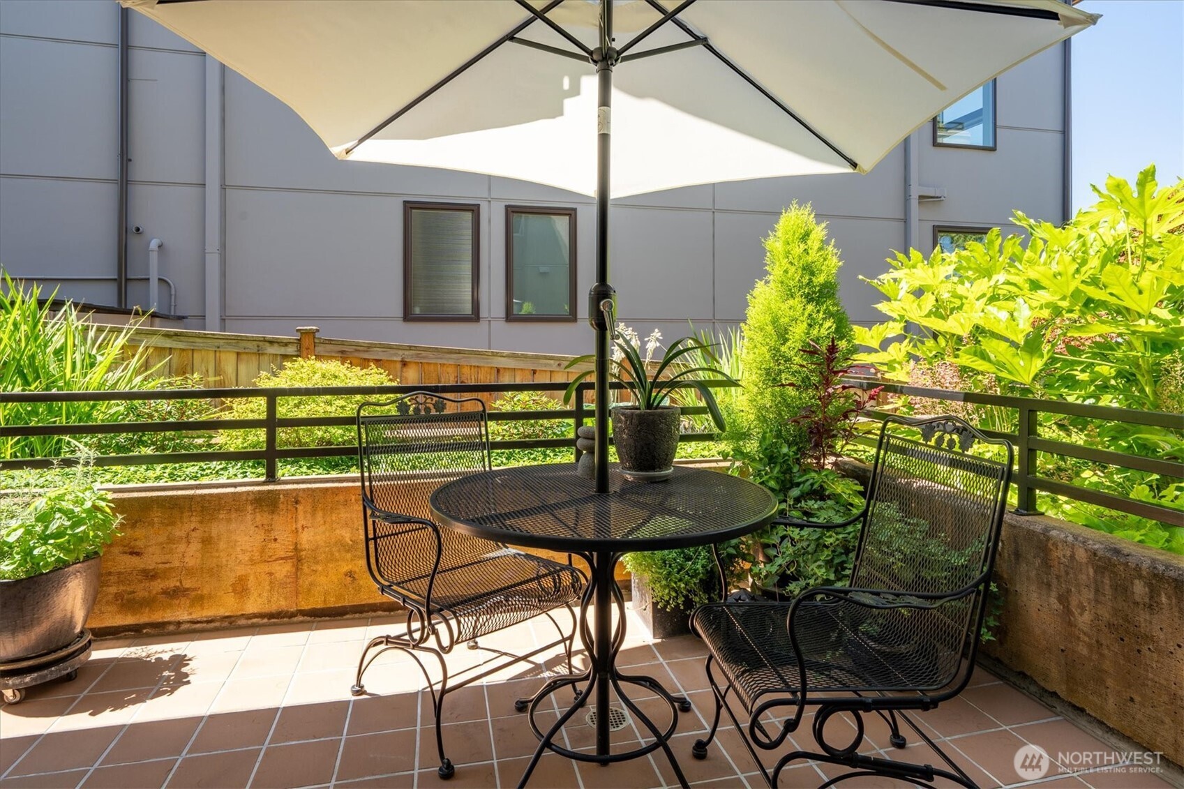 225 NE 65th Street Unit: 302