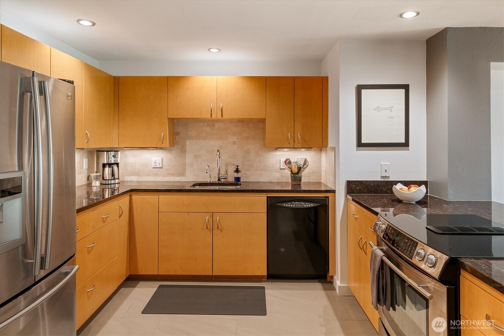 225 NE 65th Street Unit: 302