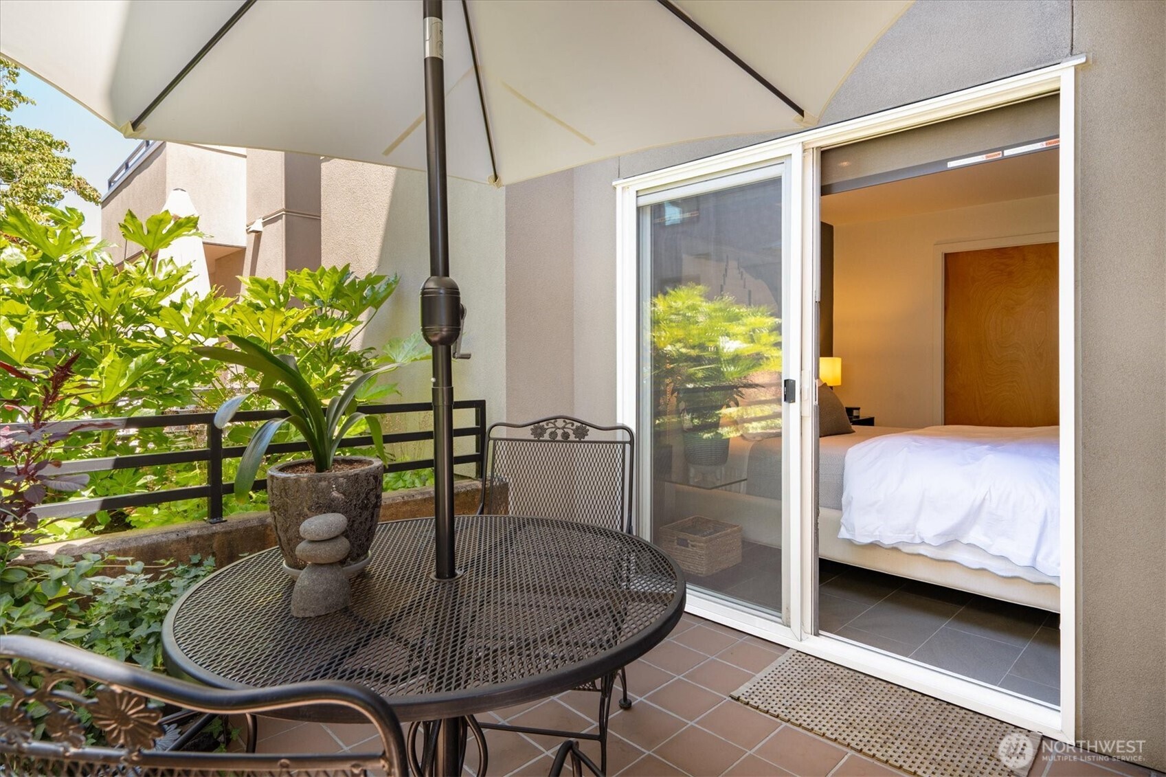 225 NE 65th Street Unit: 302