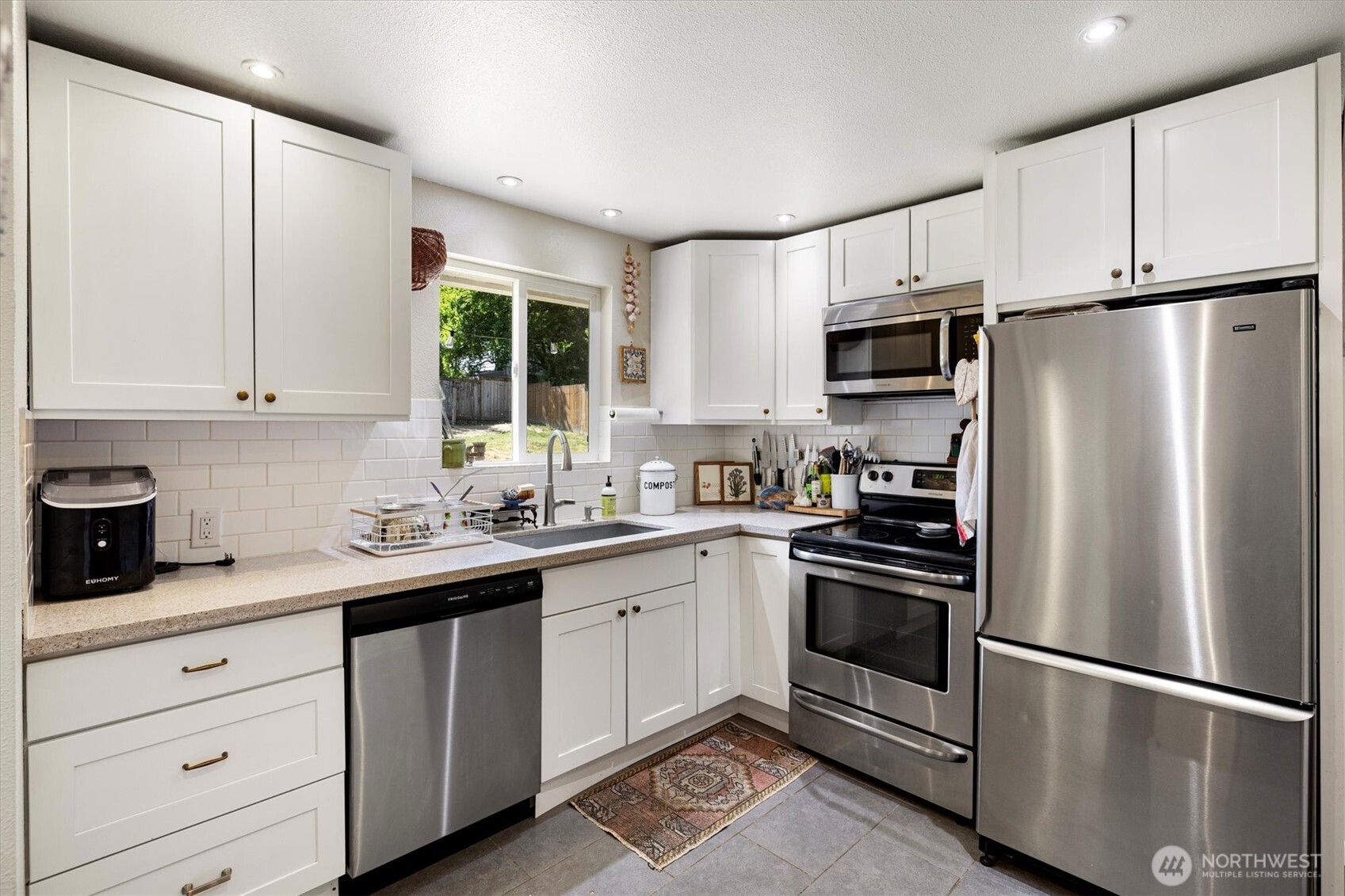 14047 Meridian Avenue N