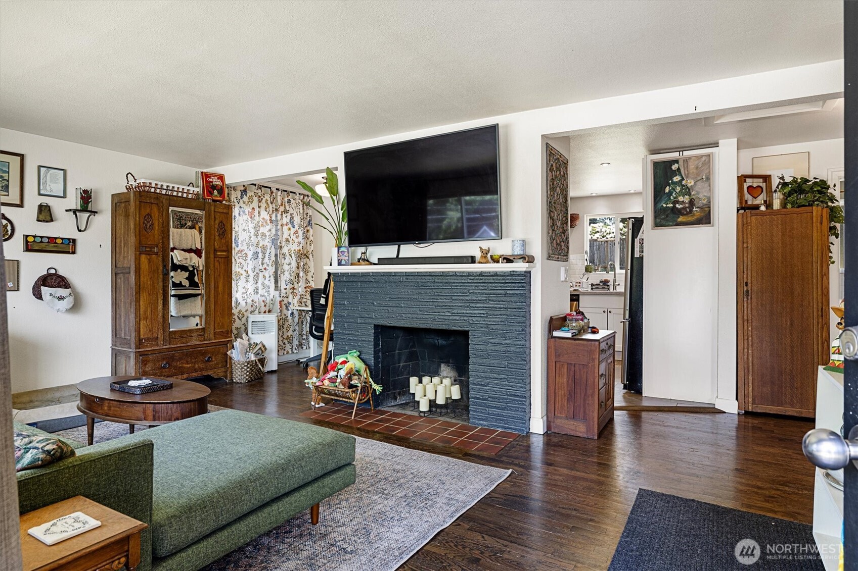 14047 Meridian Avenue N