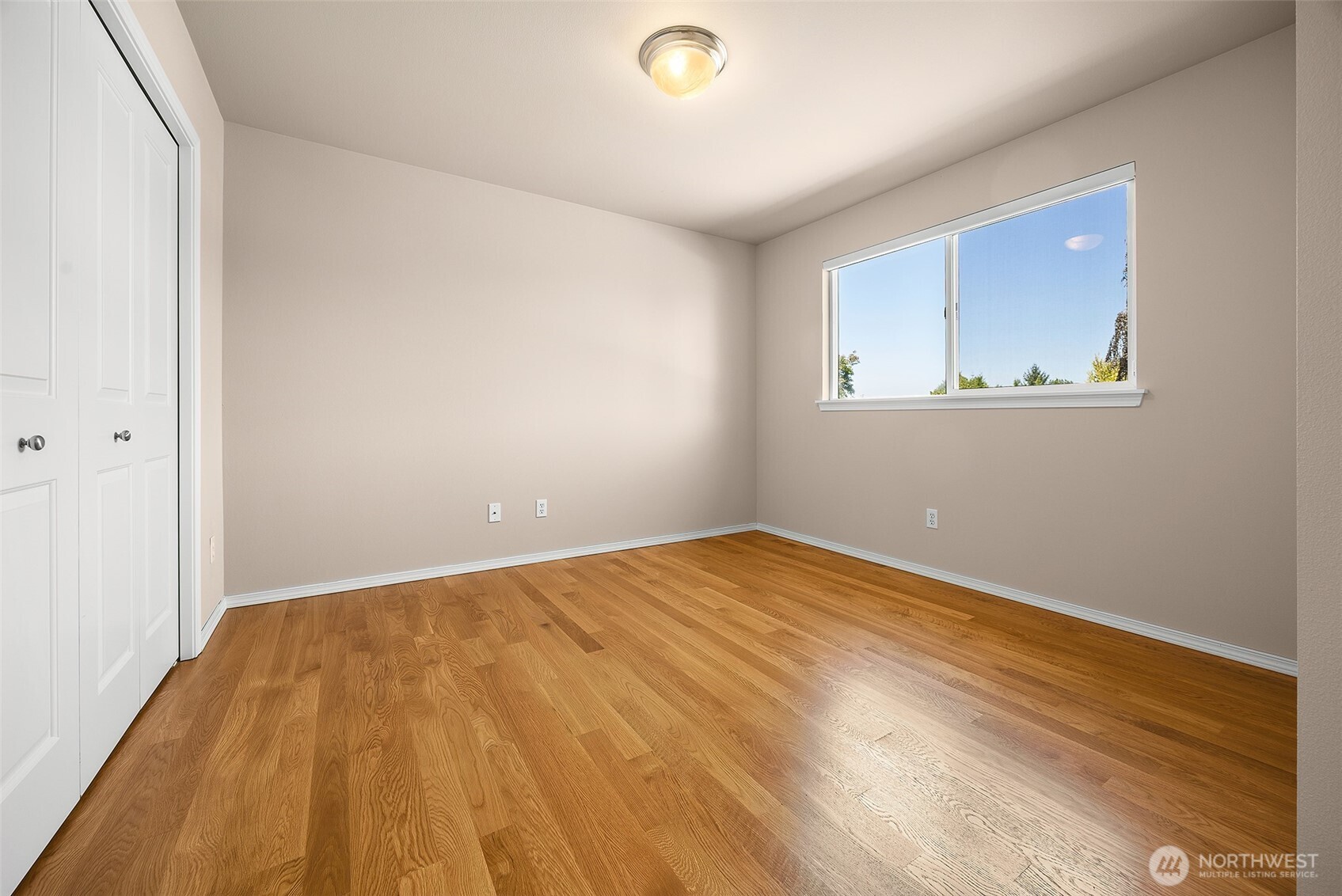 8439 NE 128th Street