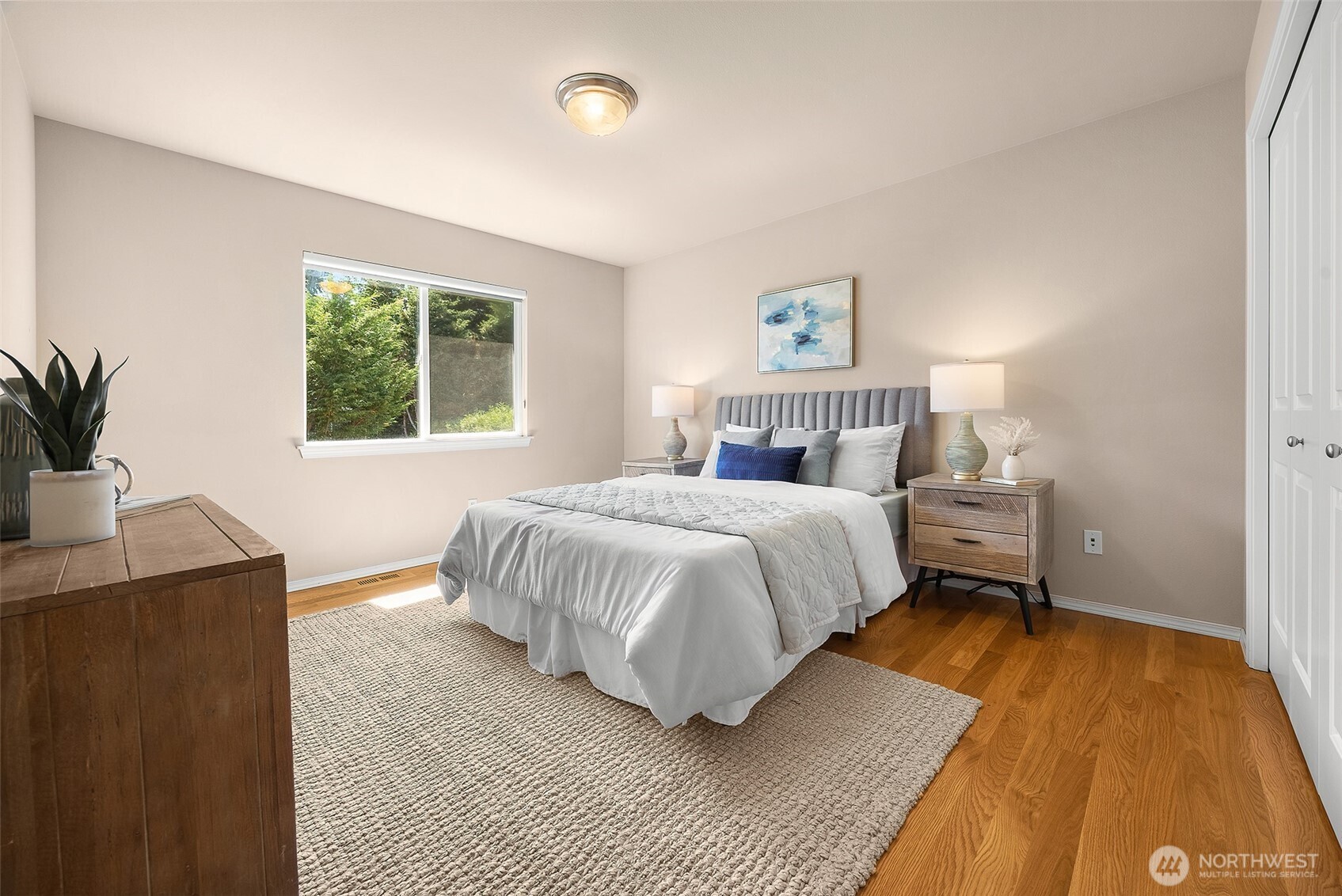 8439 NE 128th Street