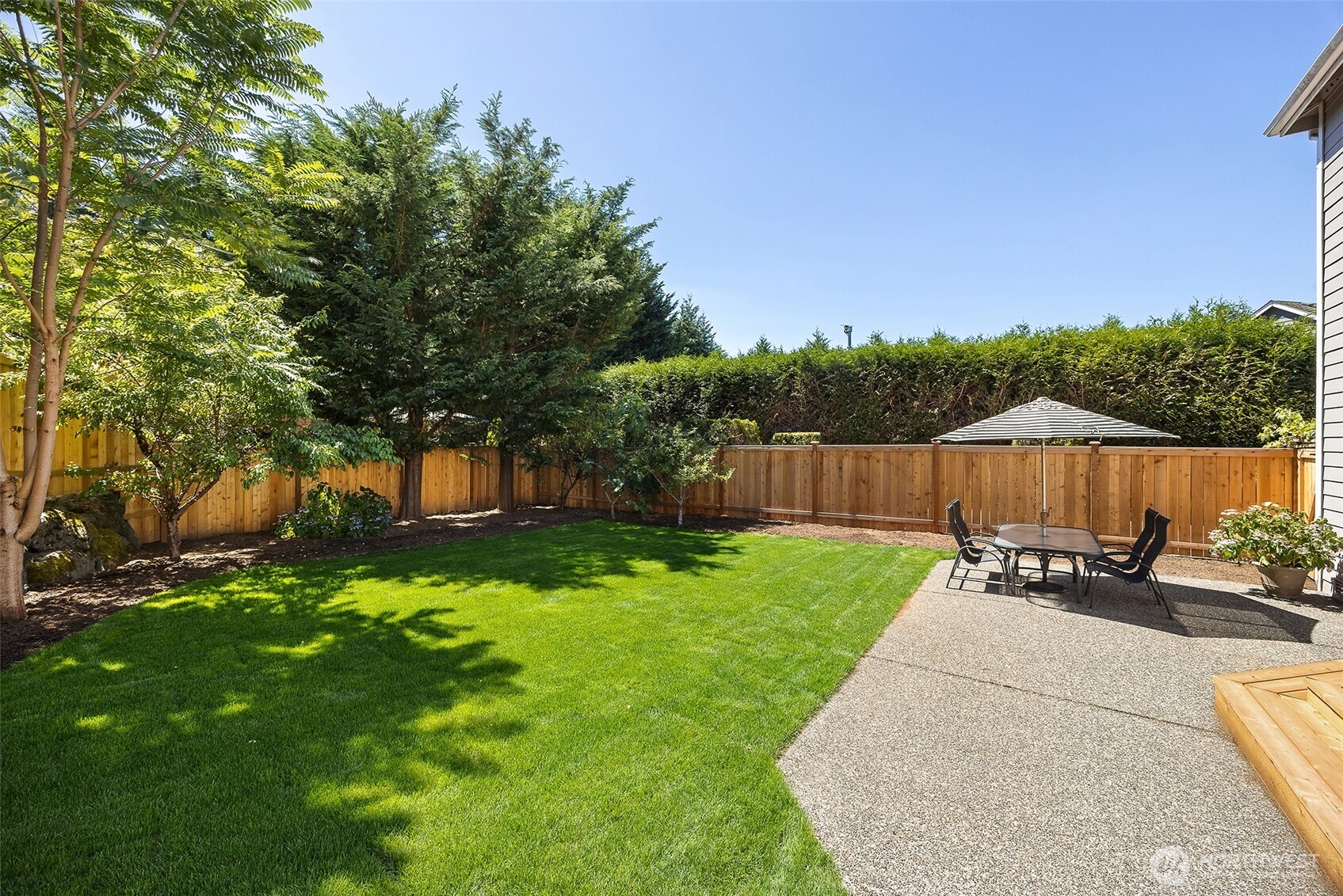 8439 NE 128th Street