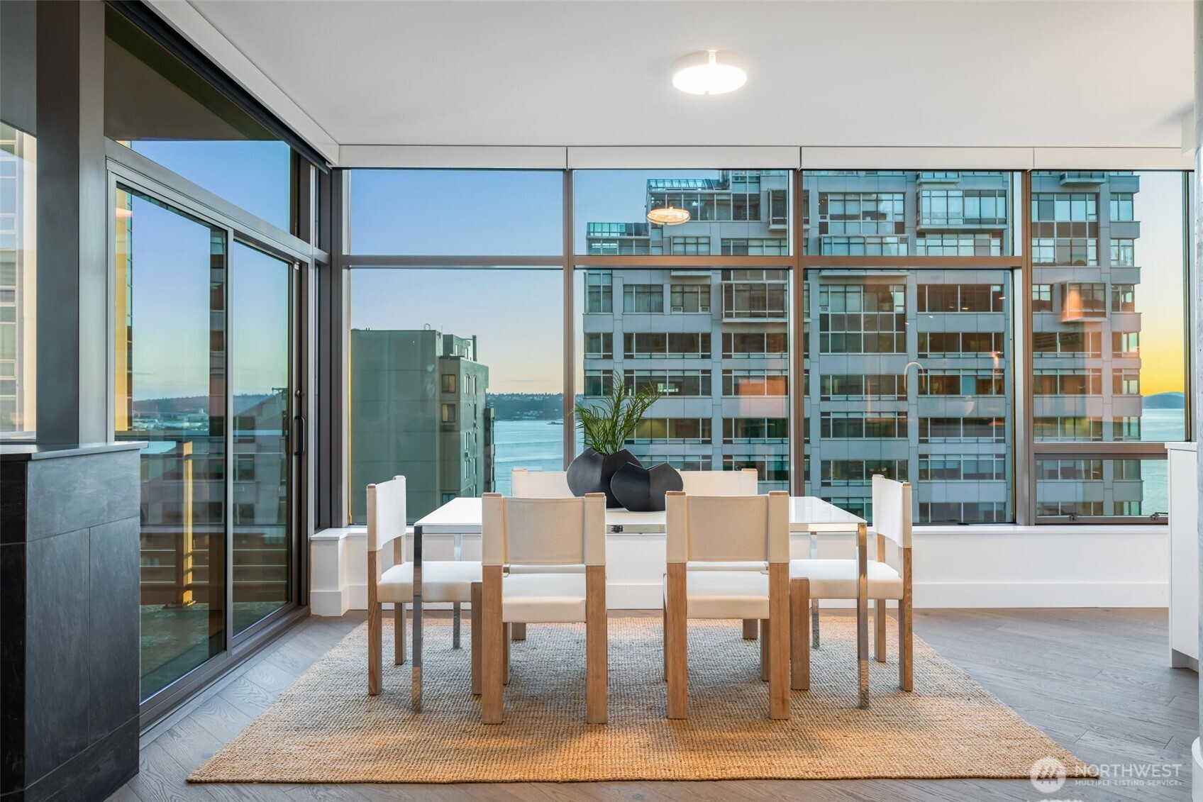 2033 2nd Avenue Unit: 1111