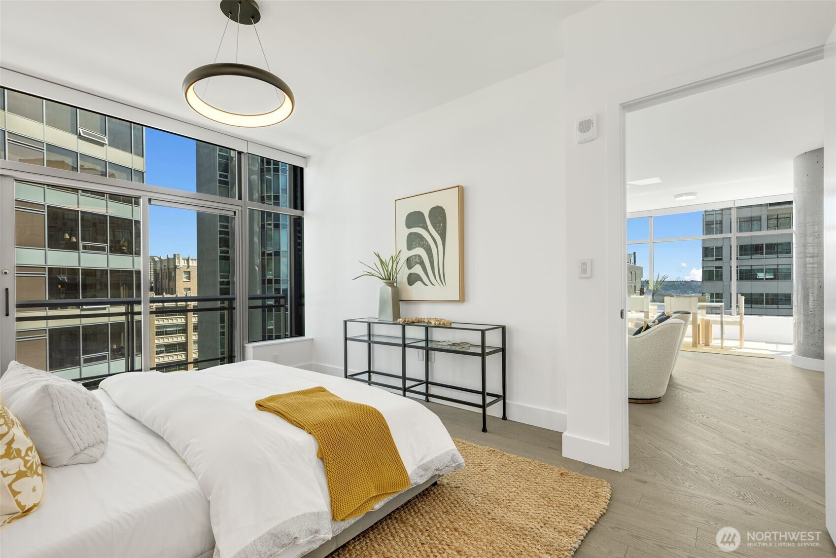 2033 2nd Avenue Unit: 1111