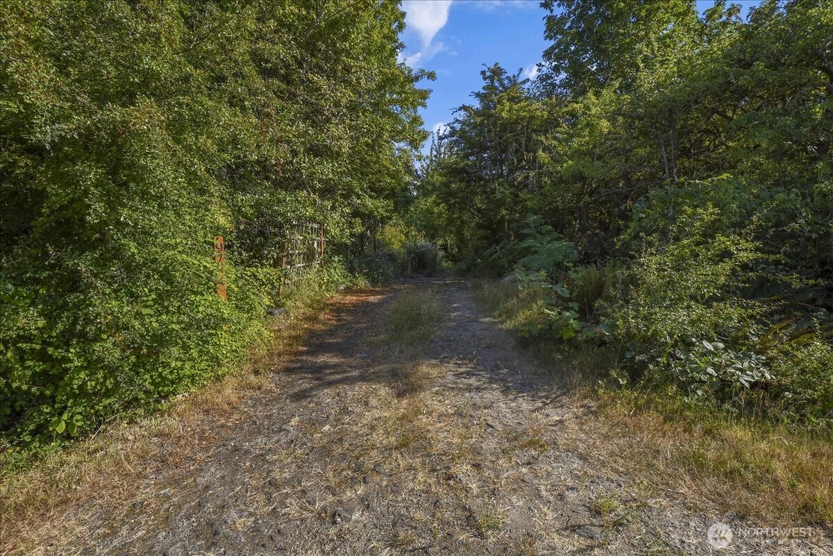 9774 NE Kitsap Street