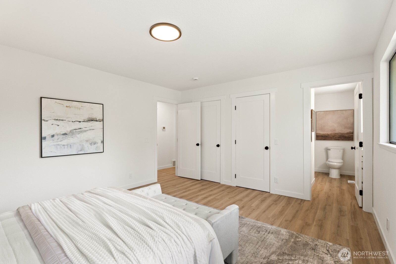 5925 NE 201st Street