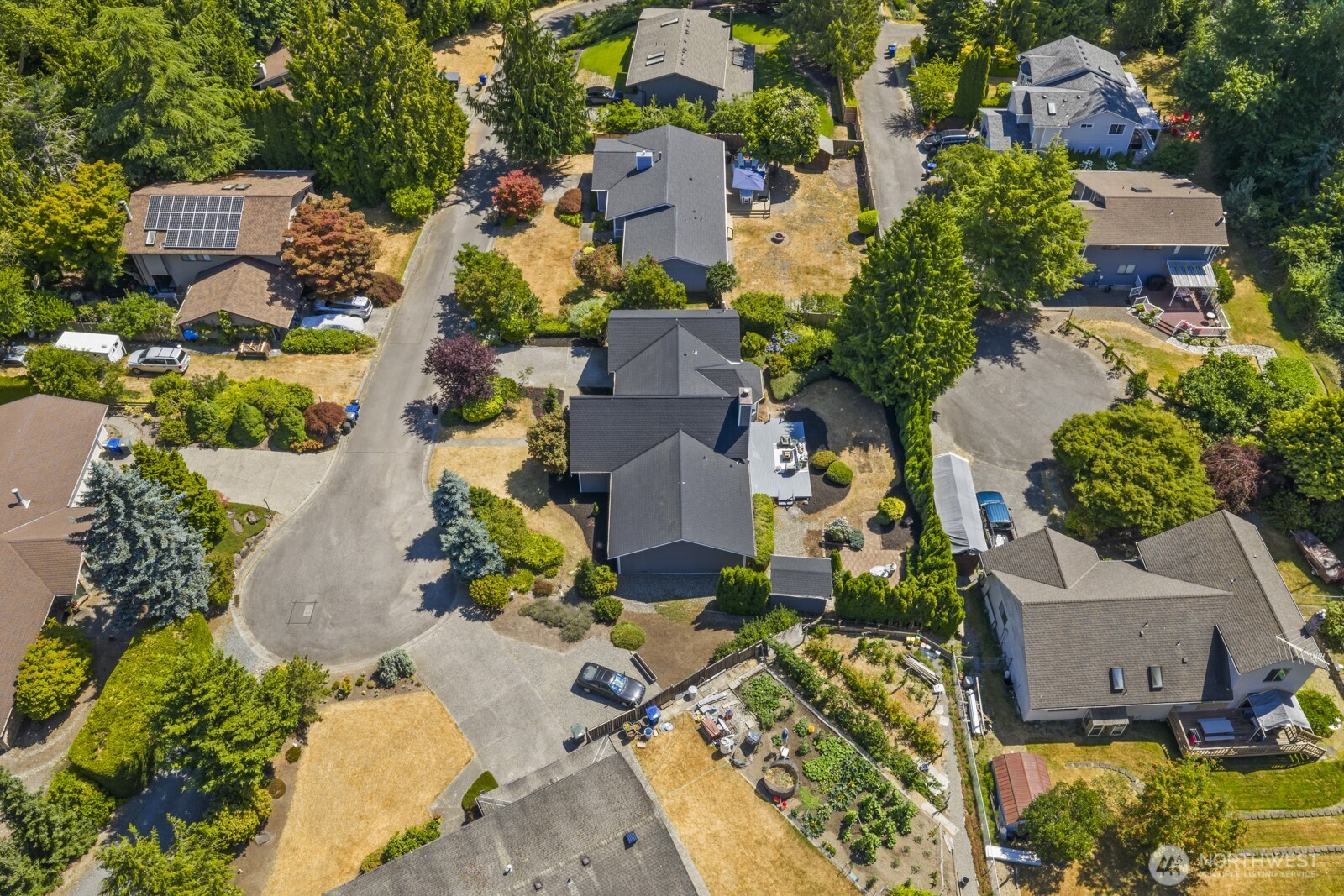 5925 NE 201st Street