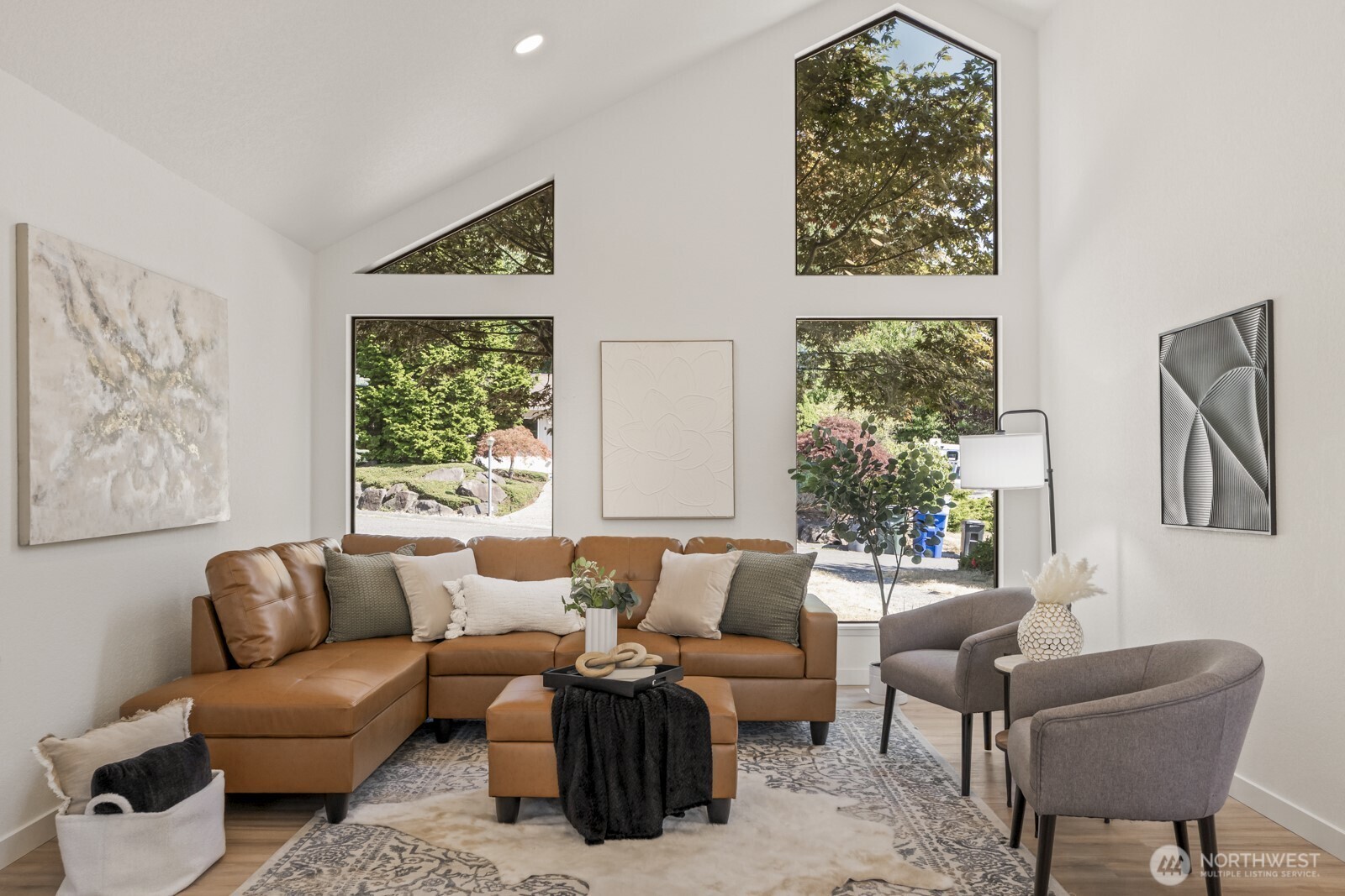 5925 NE 201st Street