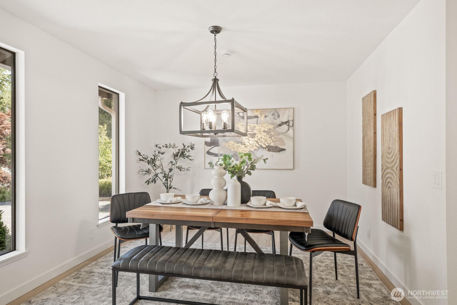 5925 NE 201st Street