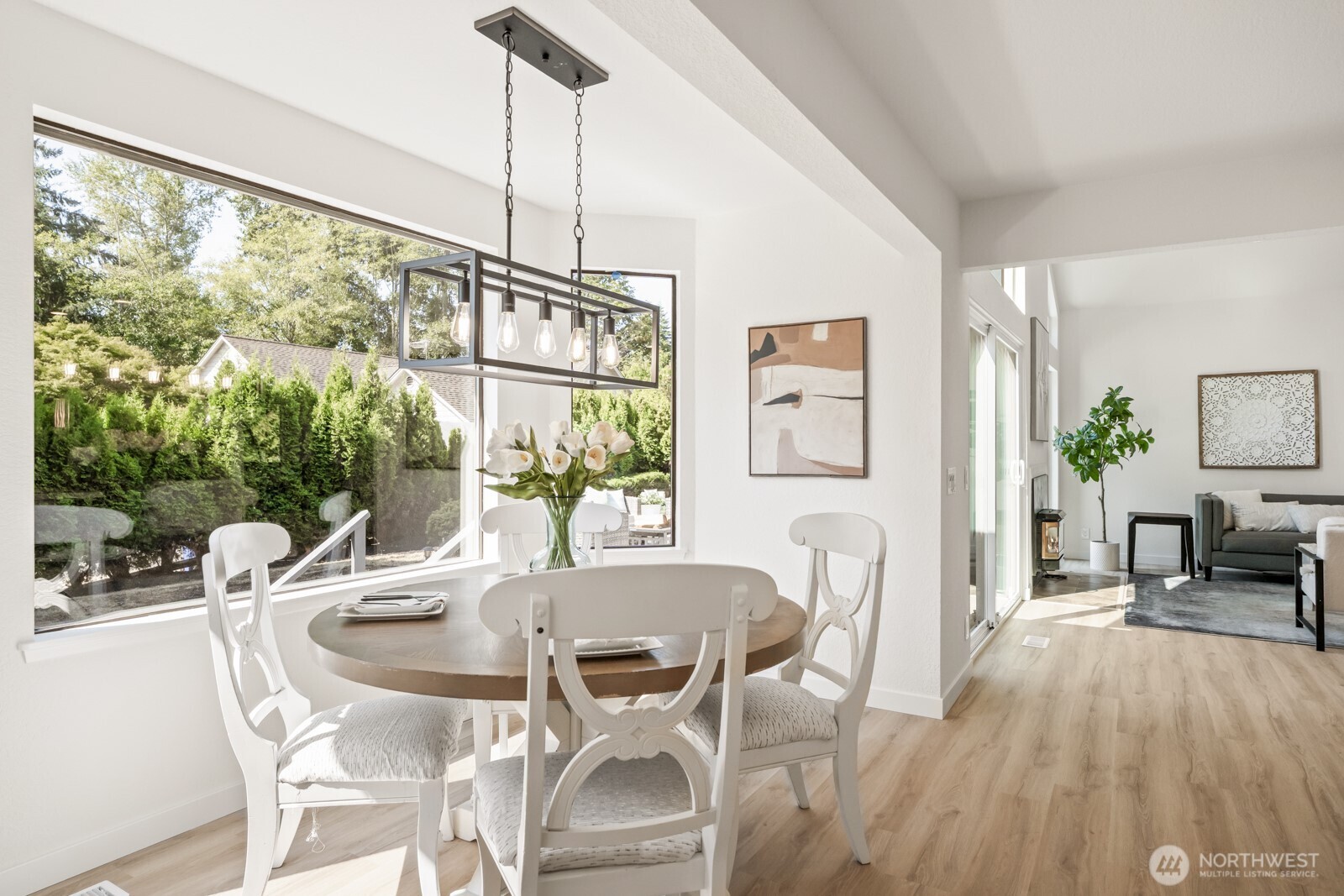 5925 NE 201st Street