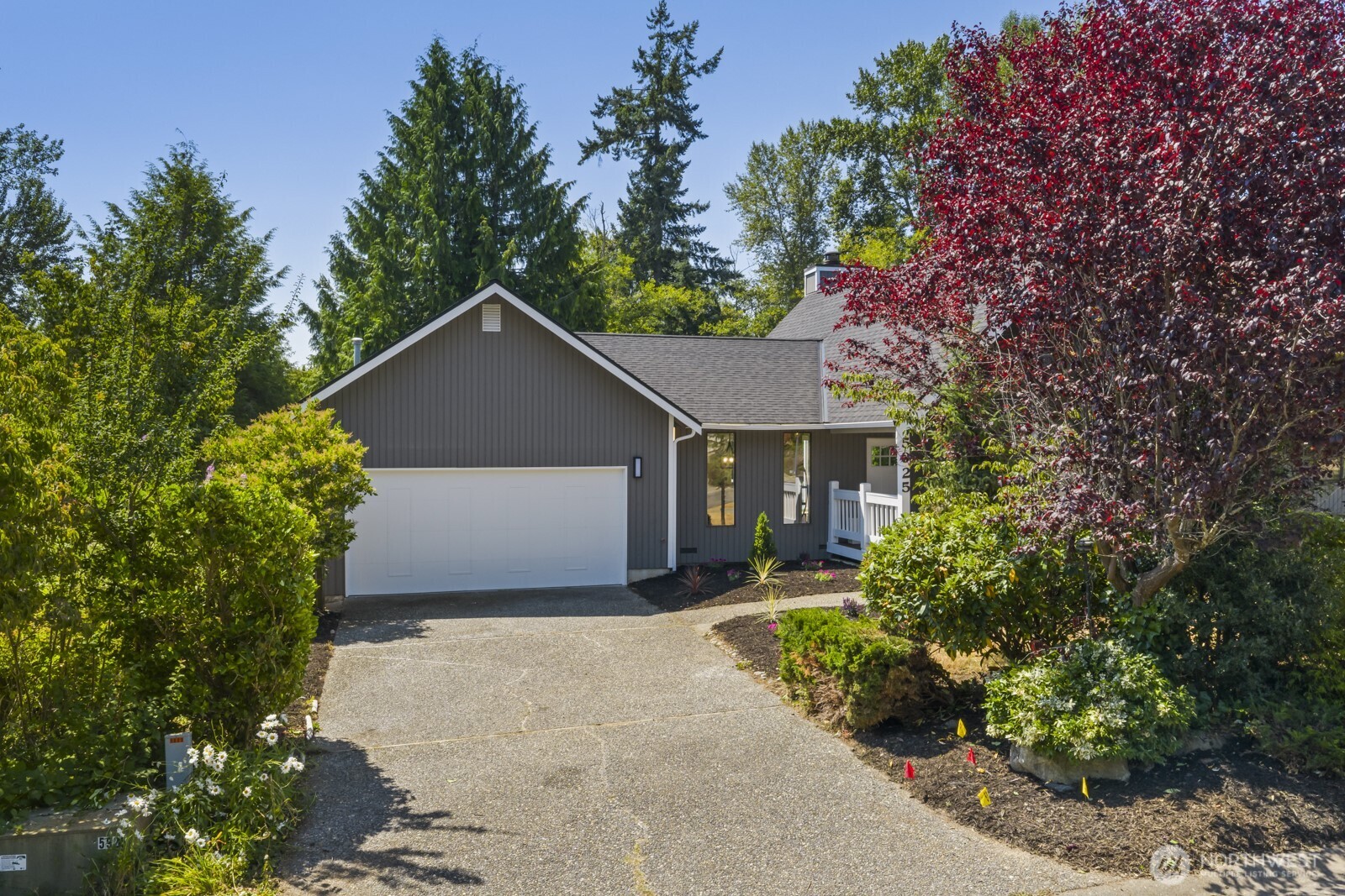 5925 NE 201st Street