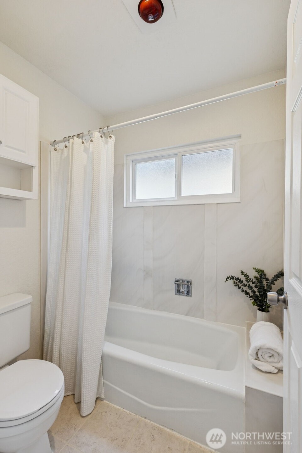 8534 Phinney Avenue N Unit: 202