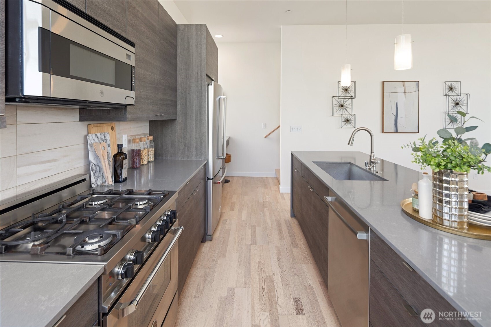 4151 California Avenue SW Unit: A