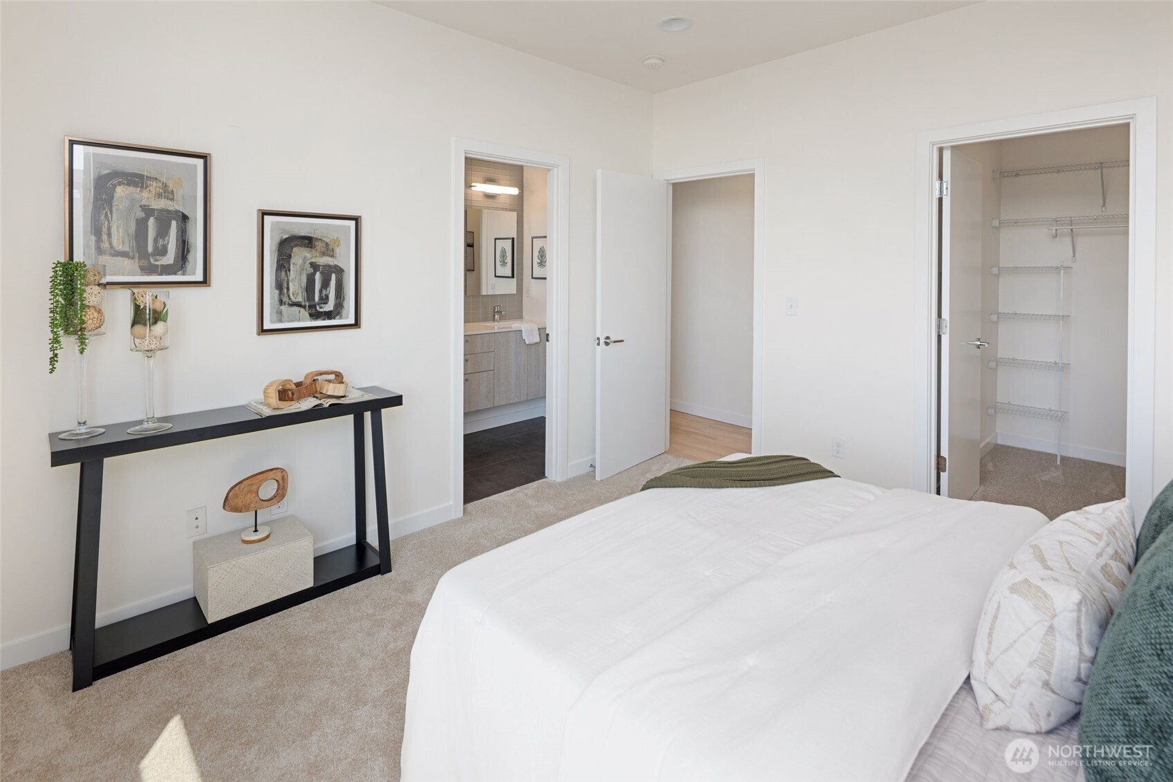 4151 California Avenue SW Unit: A
