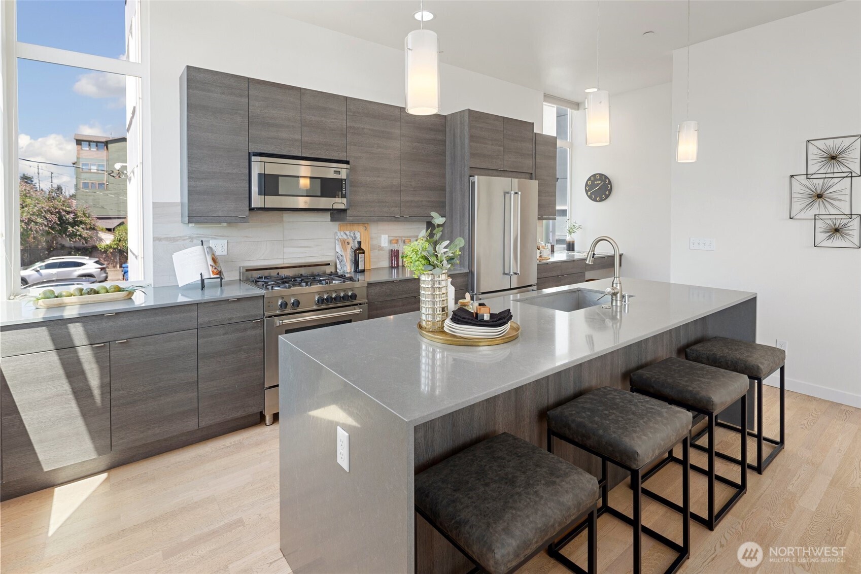 4151 California Avenue SW Unit: A