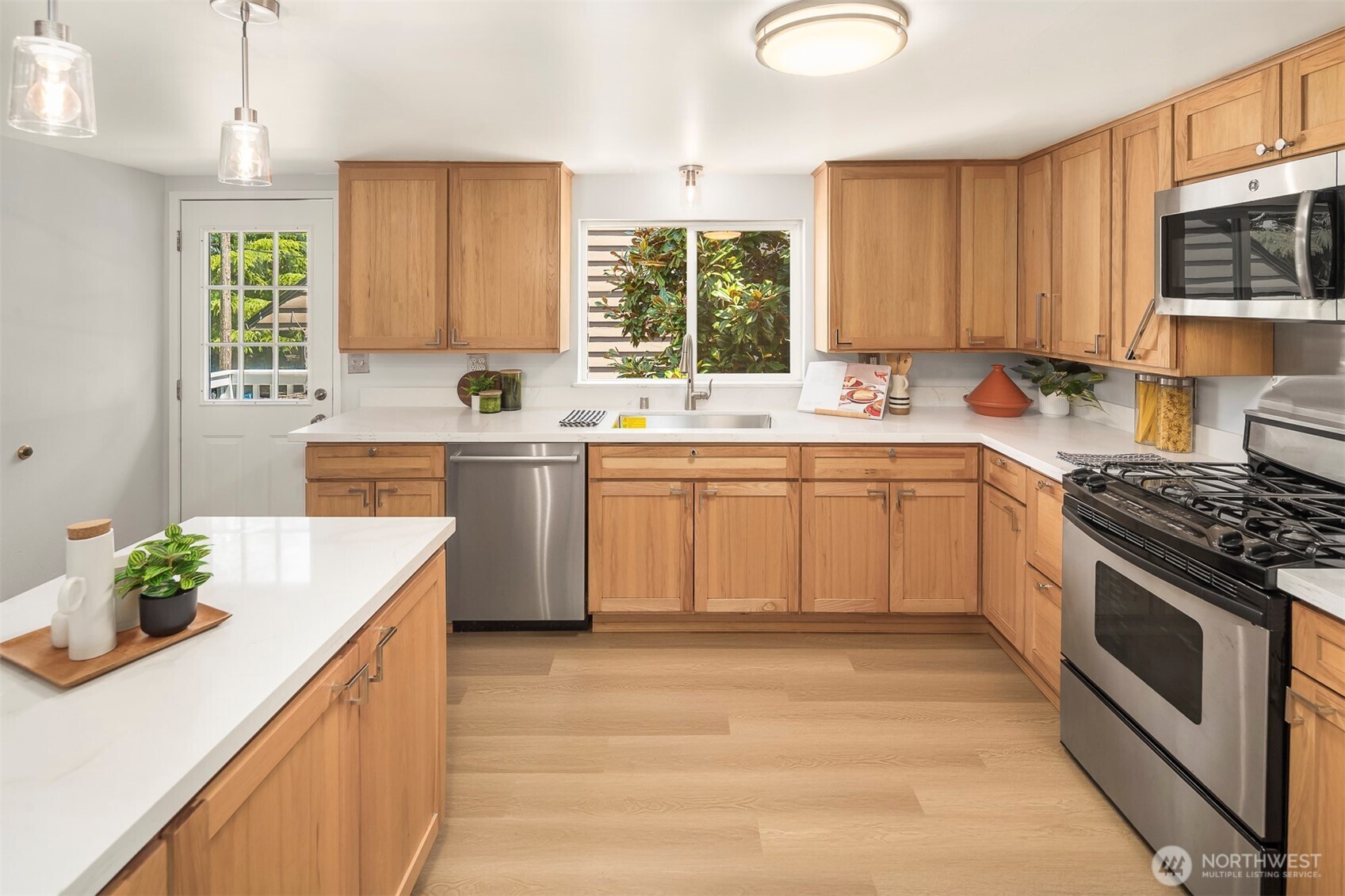607 NW 84th Street